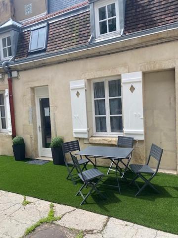Apartament Le Duplex Des Ducs Dijon Zewnętrze zdjęcie